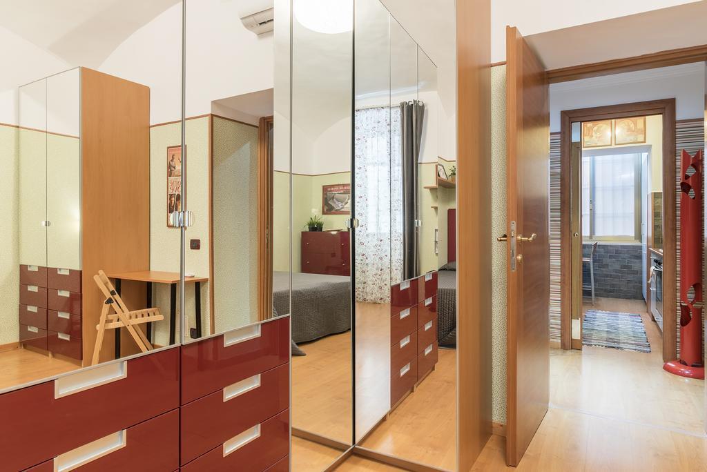 Mirror House Appartamento Roma